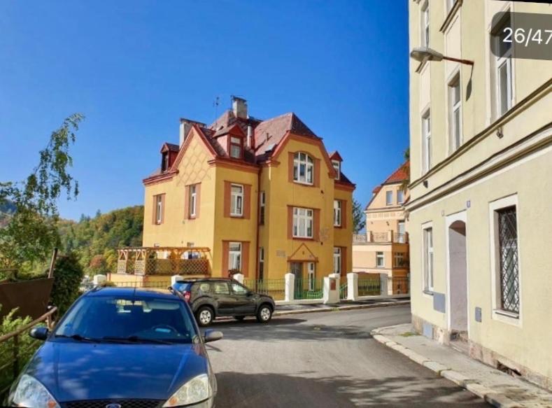 Romanceart Apartments Κάρλοβι Βάρι Εξωτερικό φωτογραφία