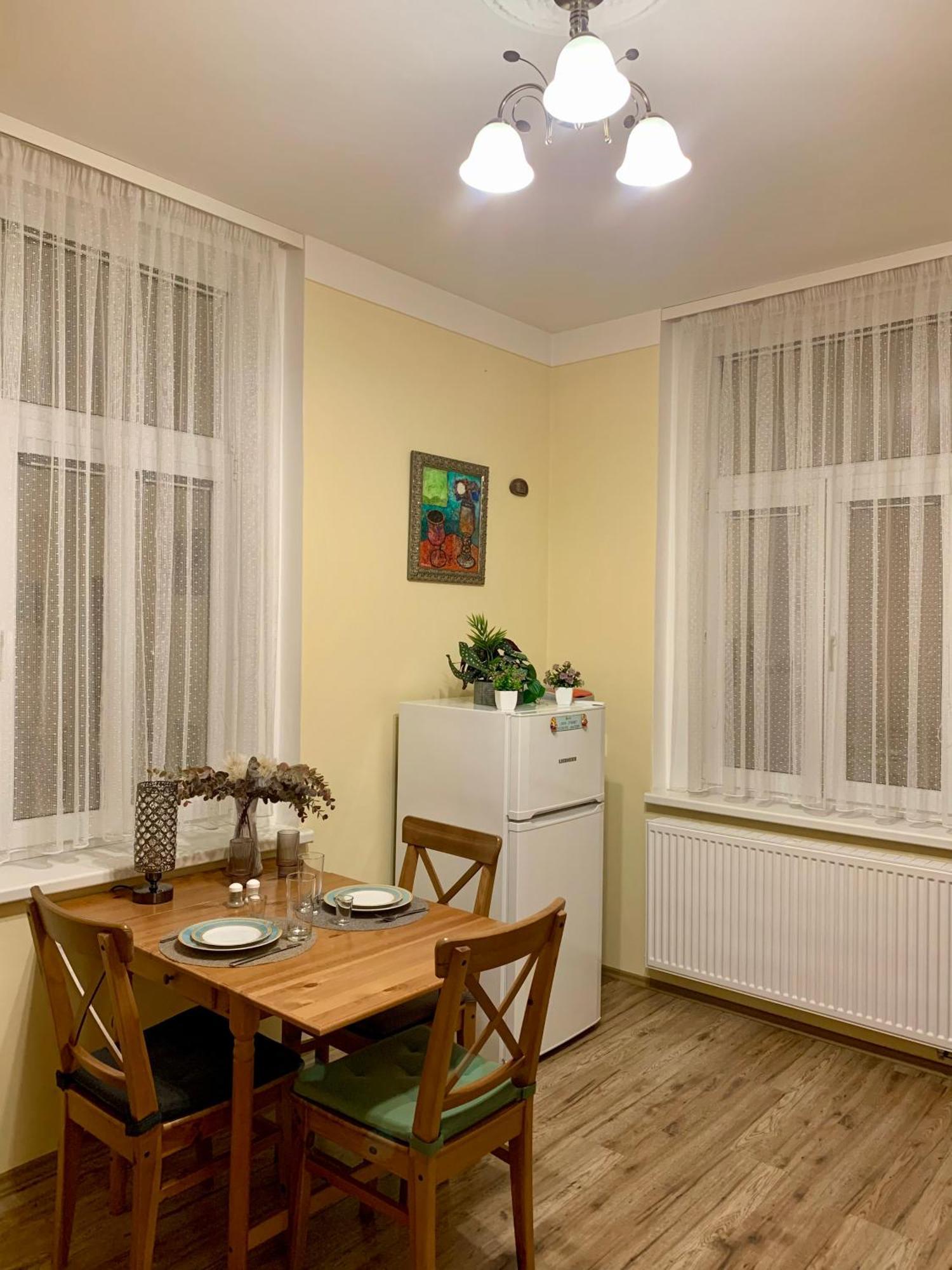 Romanceart Apartments Κάρλοβι Βάρι Εξωτερικό φωτογραφία